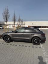 Porsche Macan S Diesel Turbo - Porsche Gebrauchtwagen in Bonn
