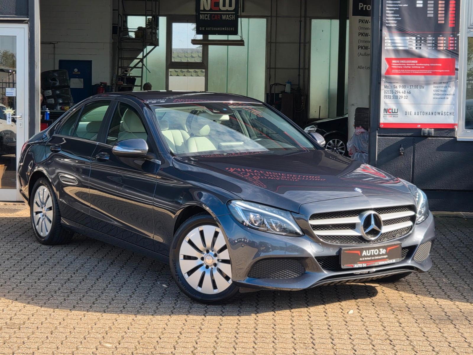 Mercedes-Benz C 220 BlueTec / d Navi LED PDC AHK...