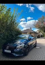 Mercedes-Benz CLA 200 AMG LINE BLACK BLUE EFFEKT [KAUF|T... - Mercedes-Benz CLA 200 in Oldenburg