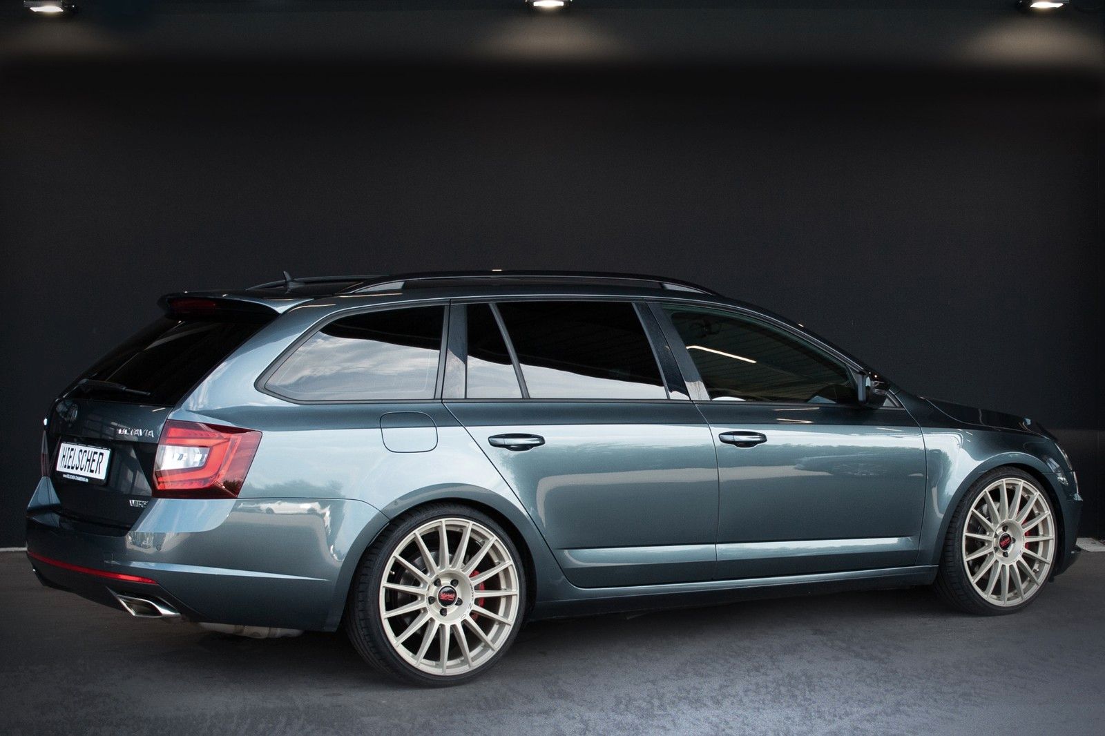 Skoda Octavia 2.0 TSI RS Combi*DSG*LED*NAVI*H&R*20"* foto 4