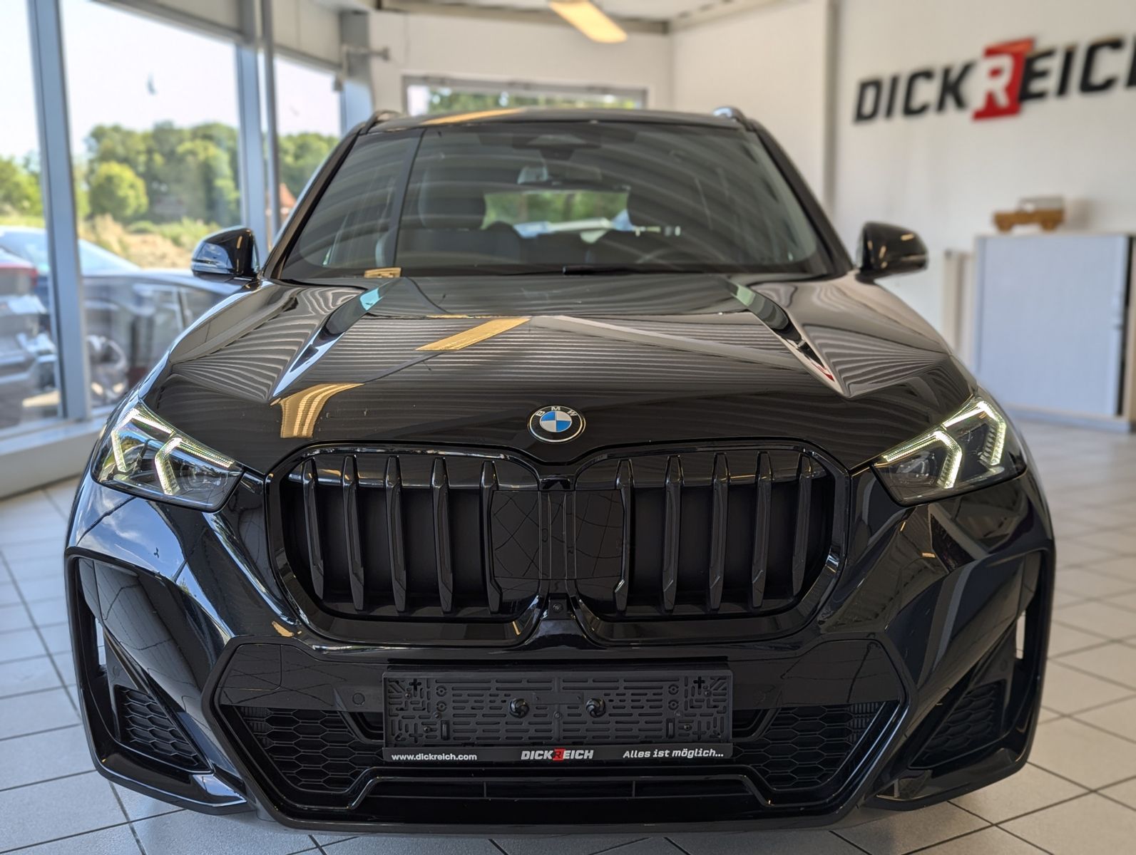 BMW X1 20d M-Sport-PRO Pano Innovation Harman AHK 19 - Image 2