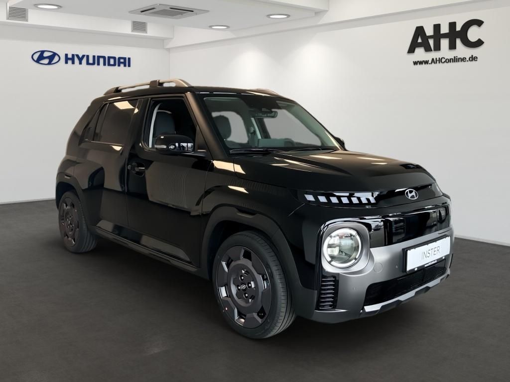 Fahrzeugabbildung Hyundai INSTER Cross EV 49 kWh KlimaA Navi KAM PDC SHZ