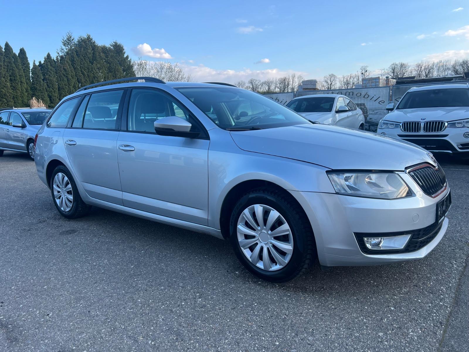 Skoda Octavia Combi 1.6 TDI Ambition DSG Klimaaut.