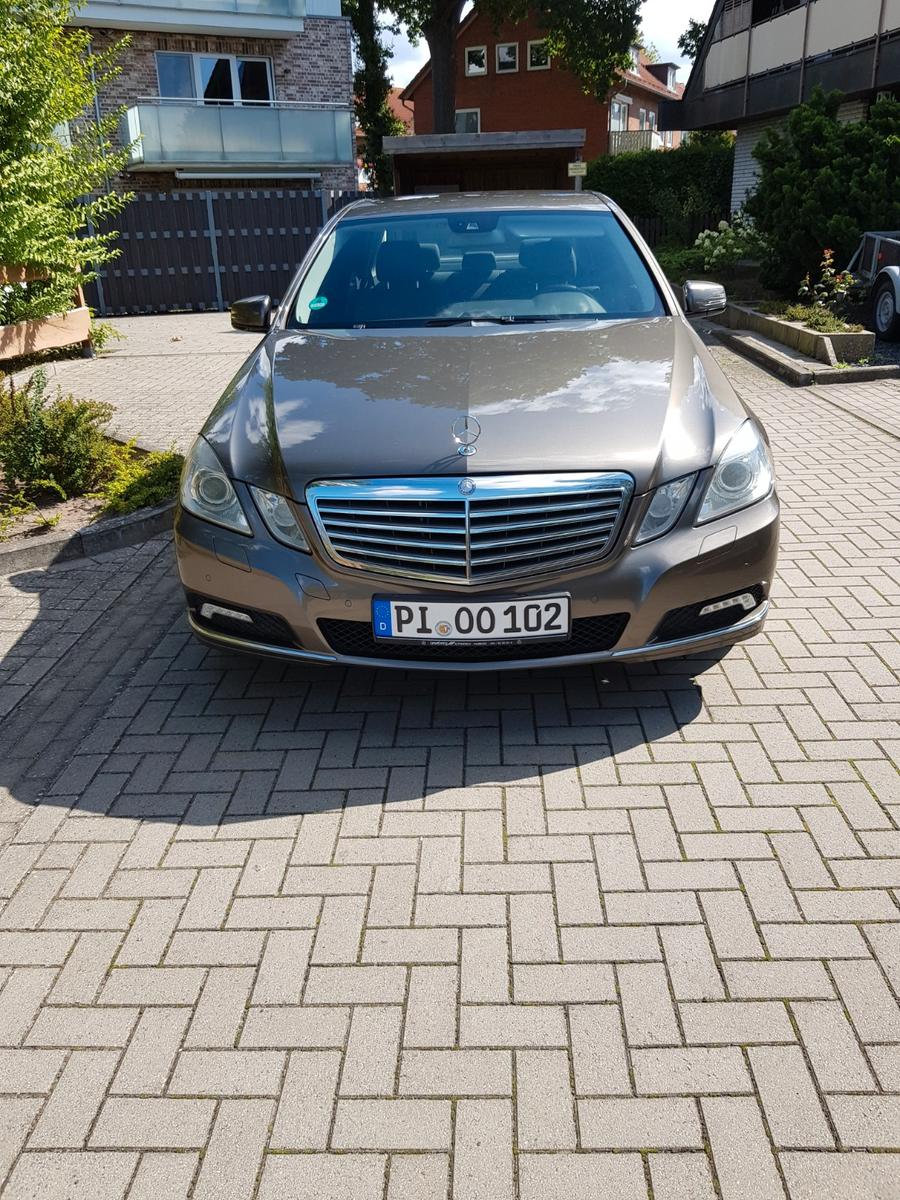 Mercedes-Benz E 220 CDI BlueEFF ELEGANCE  Top Zustand