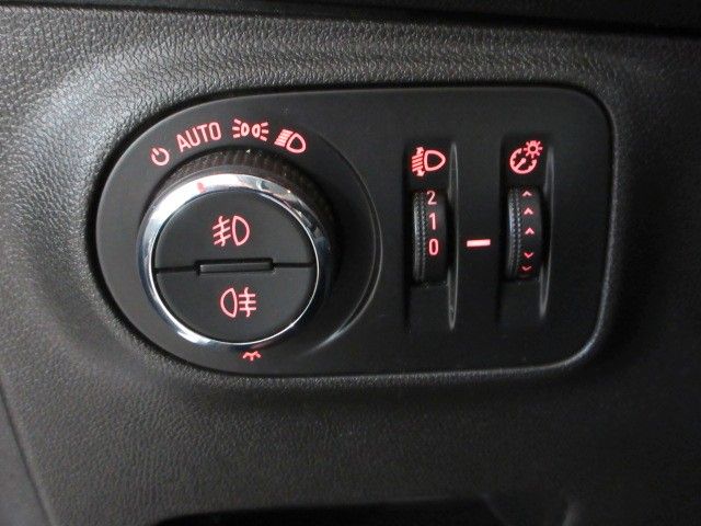 Fahrzeugabbildung Opel Corsa E 120 Years 1.4 66KW NAVI/LED/PDC/TEMP/ALU