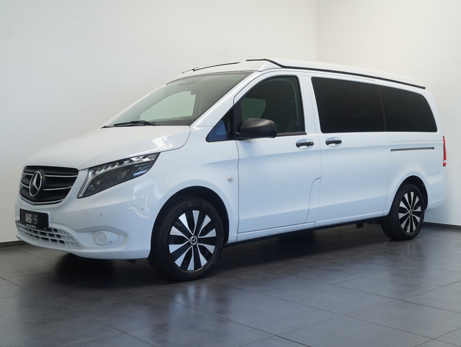 Fahrzeugabbildung Mercedes-Benz Vito Tourer 119 CDI Pro 4x4 lang PÖSSL VANSTAR