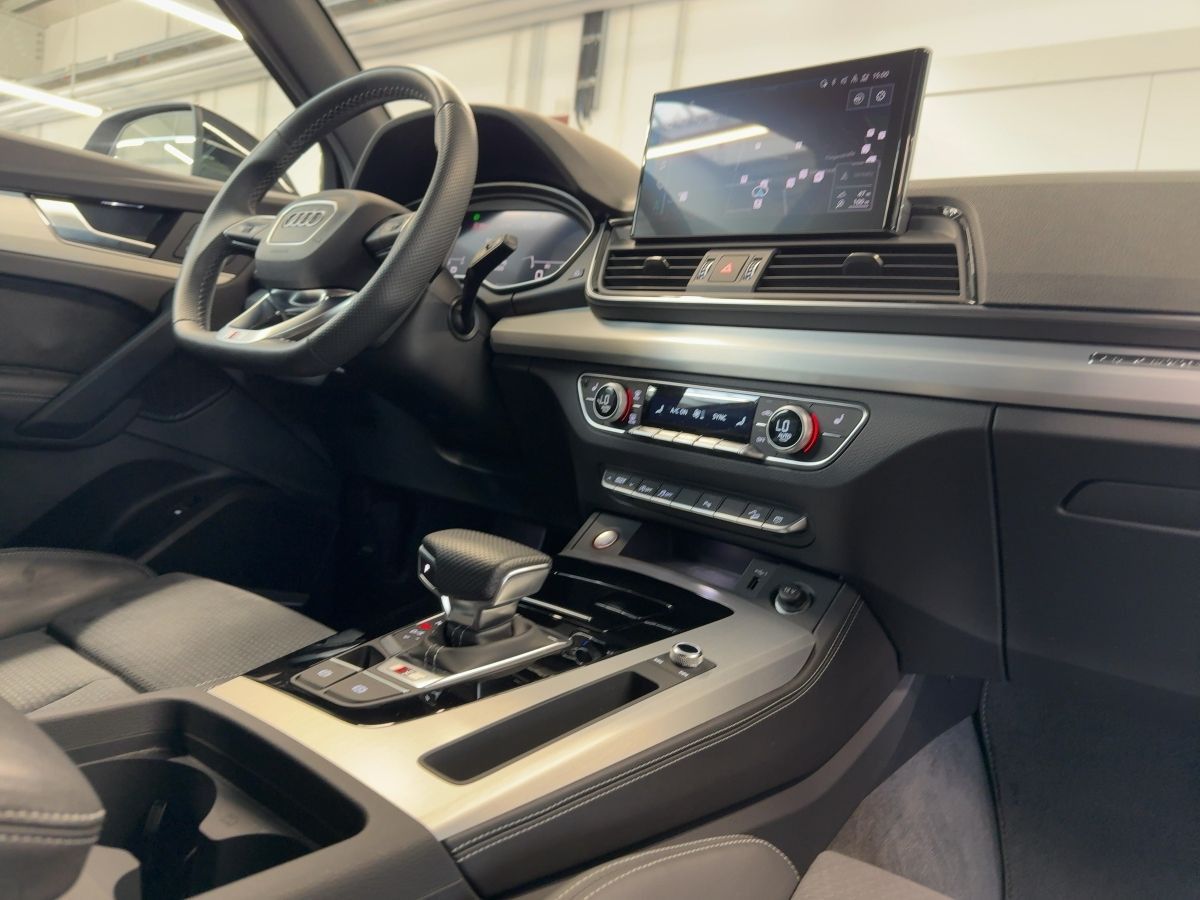 Audi SQ5 - Bild 17