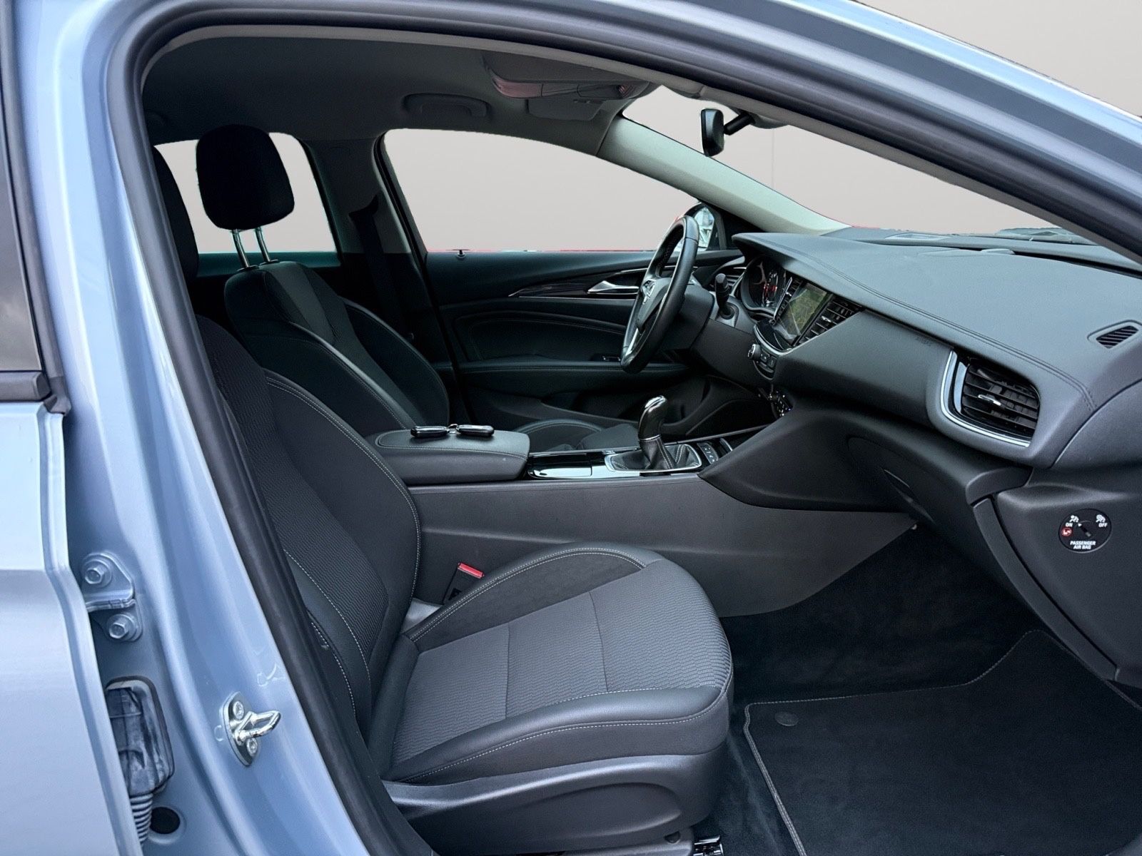 Fahrzeugabbildung Opel Insignia B Grand Sport Dynamic/LED/R-Kamera/Temp