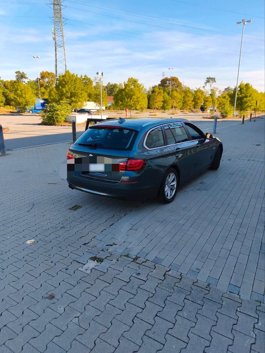BMW 520 2011 — photo 6