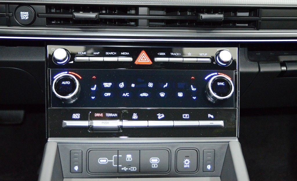 Hyundai SANTA FE - Bild 14