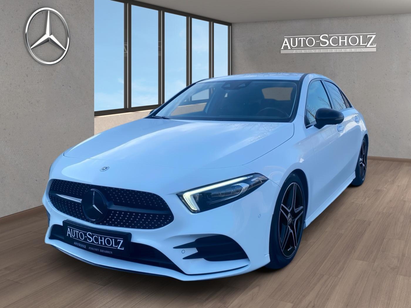 Mercedes-Benz A 250 Limousine AMG+NIGHT+AHK+DISTR+MULTIB+360°+