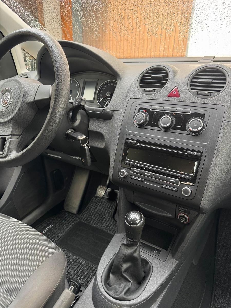 Volkswagen Caddy 2014 — photo 10