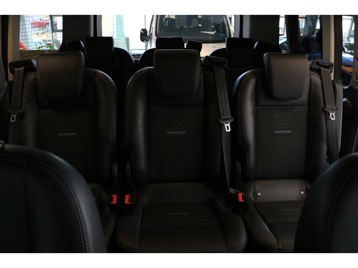 Fahrzeugabbildung Ford Tourneo Custom Active L1 AUTOMATIK Tempomat DAB