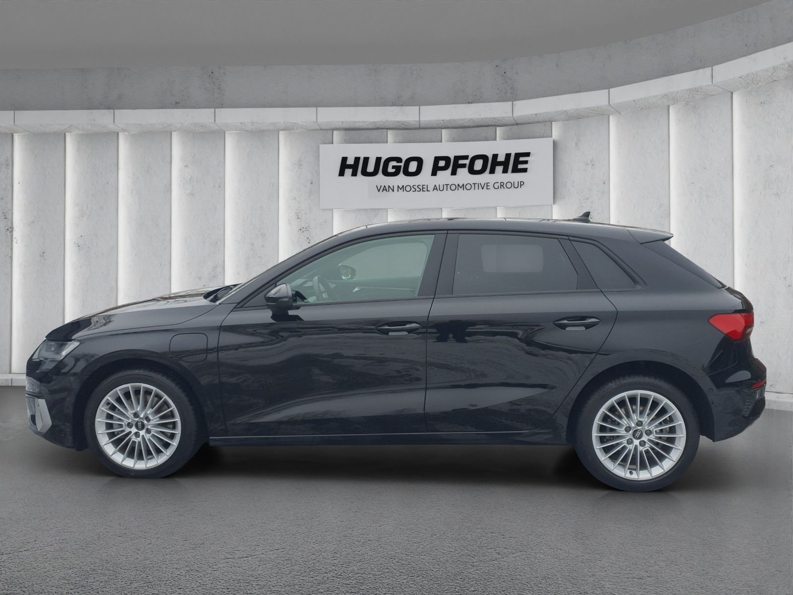 Audi A3 Sportback 40 e-tron adv. Aut. | Standklima | imagem 2