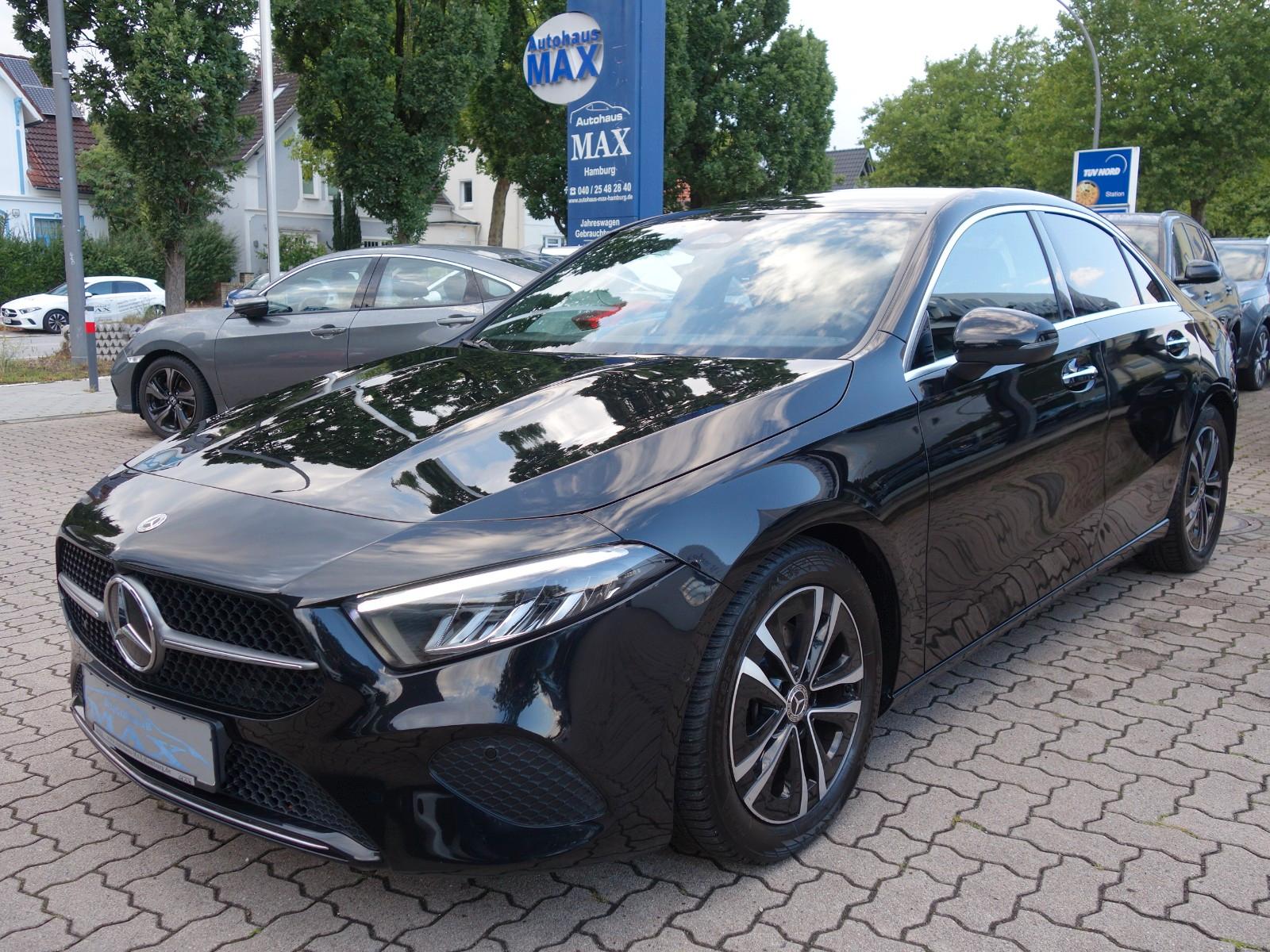 Mercedes-Benz A-Class 2.0D/Limousine/PROGRESSIVE/1-HAND, миниатюра 2