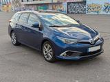 Toyota Auris Touring Sports hybrid Exelence Pano Navi - blaue Toyota Auris Touring Sports