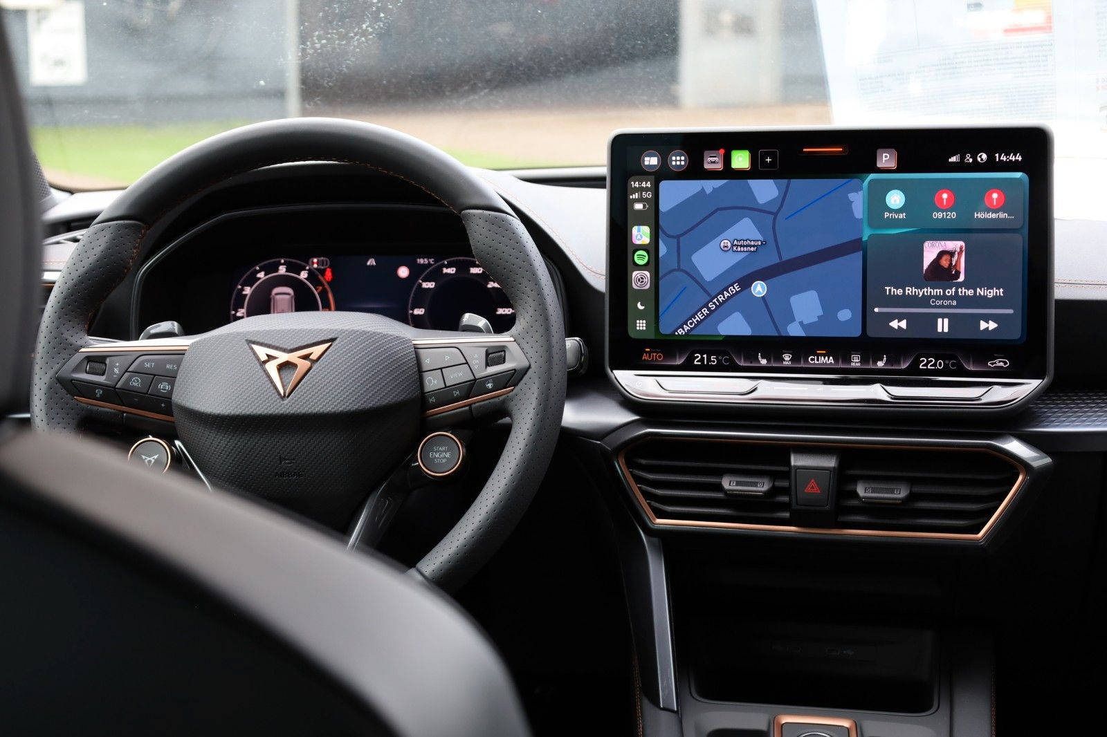 Fahrzeugabbildung CUPRA Leon Sportstourer 1.5 eTSI 110 kW DSG *AHZV