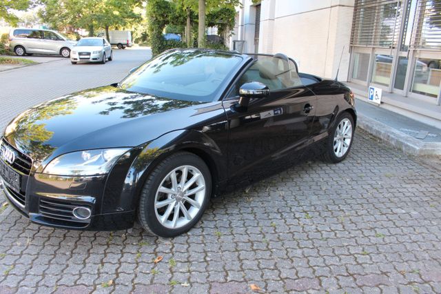 Audi TT Coupe/Roadster 2.0 TFSI Roadster