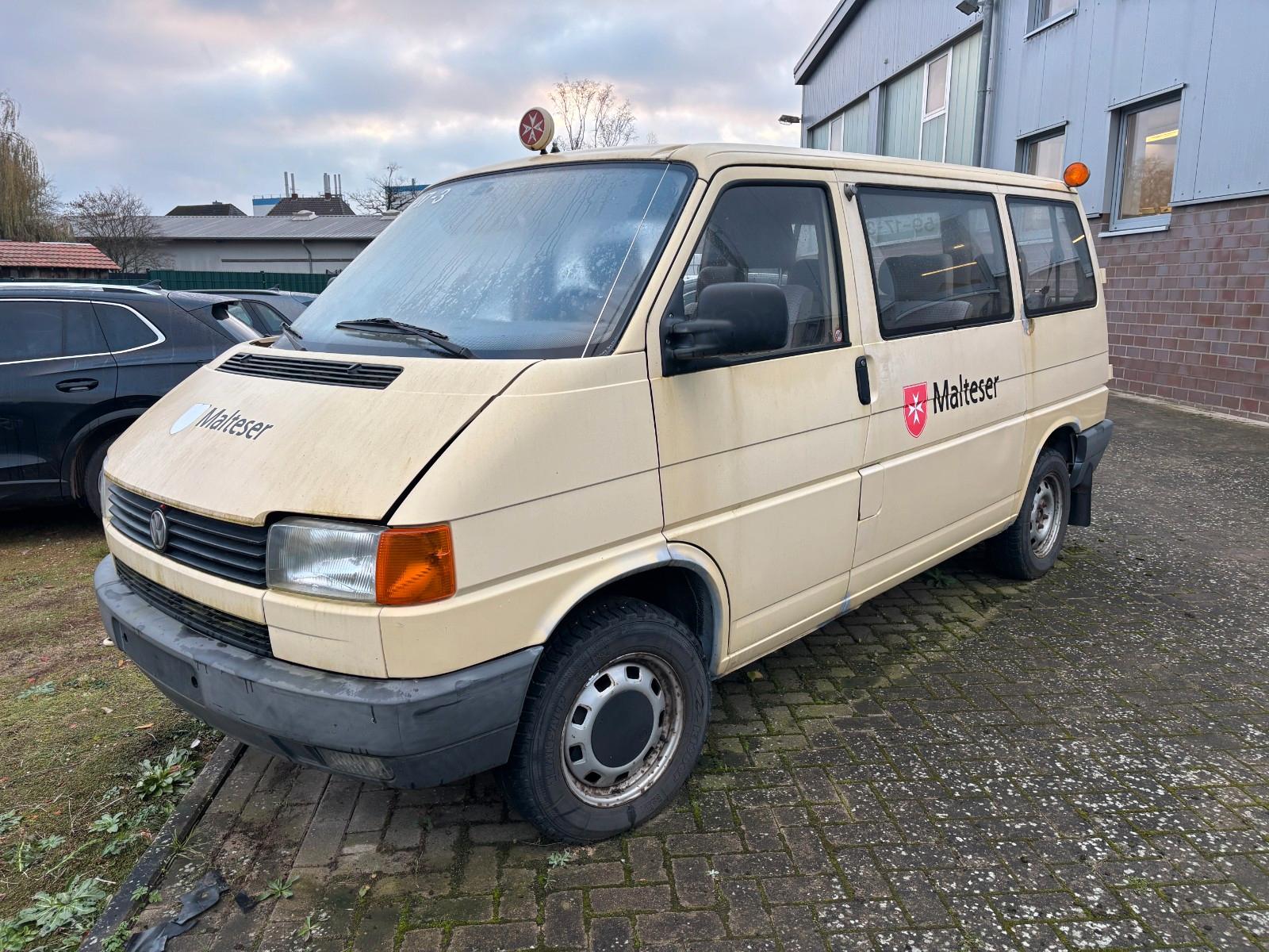 Volkswagen T4 Caravelle 2.4L Servo 9Sitze