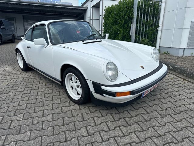 Porsche 911 2.7 MFI Carrera Coupe / C00 / Matching Numb.