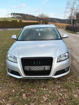 Audi A3 3-Türer 8p, 8-fach bereift - Audi A3: Türer 3