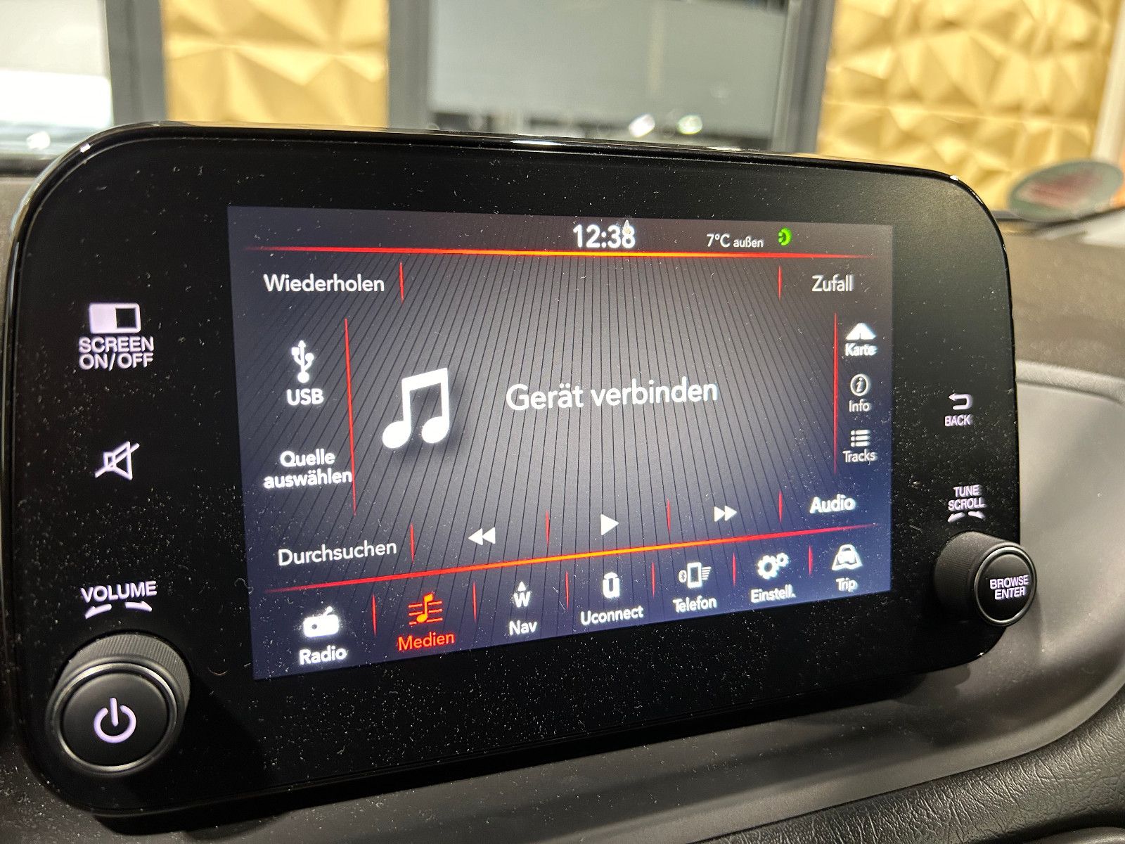 Fahrzeugabbildung Fiat Tipo S-Design/KAMERA/NAVI/ACC/SHZ/KLIMA