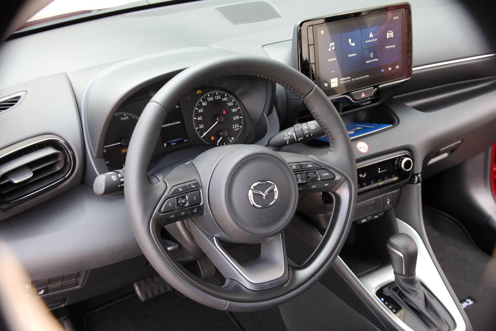 Mazda 2 Hybrid - Bild 9