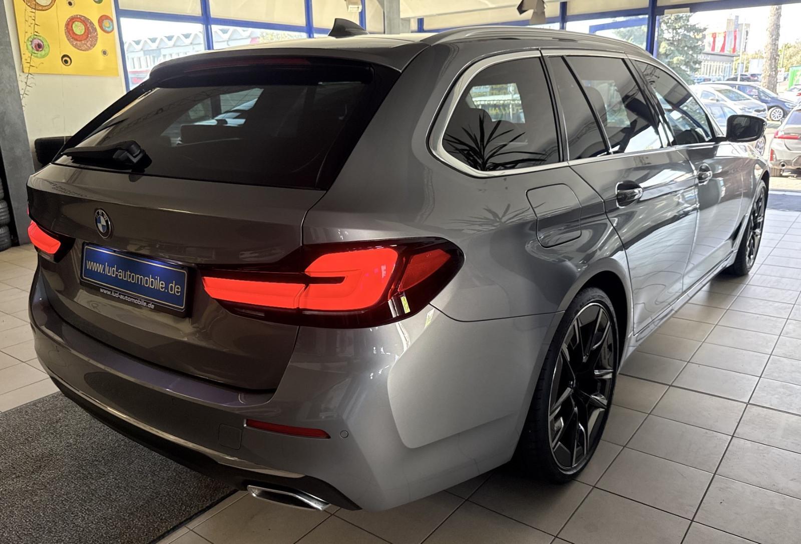 BMW 530 I Touring  Luxury Line LCI,Panoramadach,HUD,