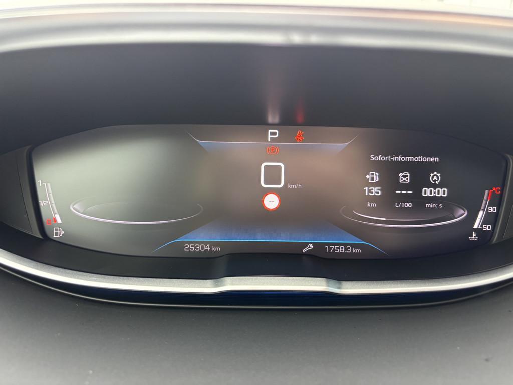 Peugeot 3008 Allure Pack 130 EAT8