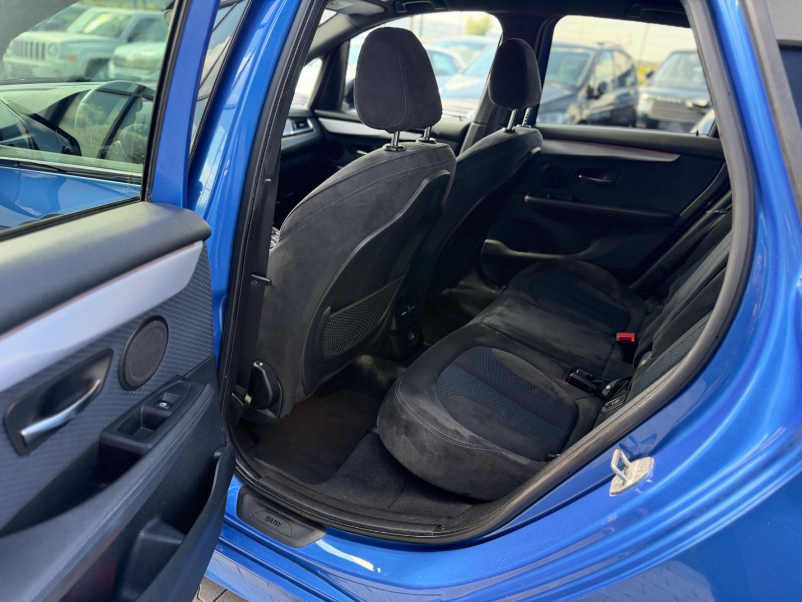 218 Active Tourer M Paket Alcantara