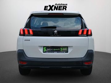 Peugeot 5008 - 5