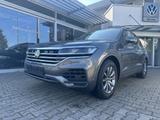 Volkswagen Touareg 3.0TDI 4-MOTION*LED*LUFTFED*AHK*KAMERA - VW Touareg Gebrauchtwagen in Stuttgart