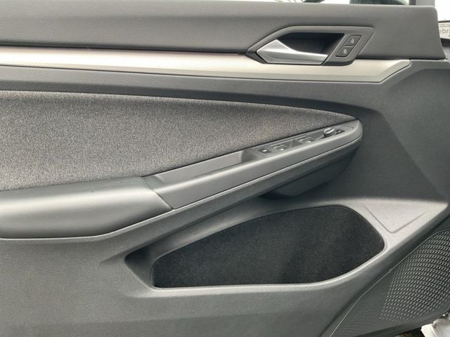 Golf 8 VIII Move 2.0 TDI AHK-klappbar Apple CarP