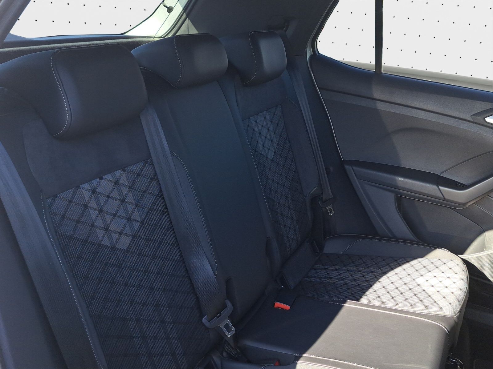 Volkswagen T-Cross - Bild 16