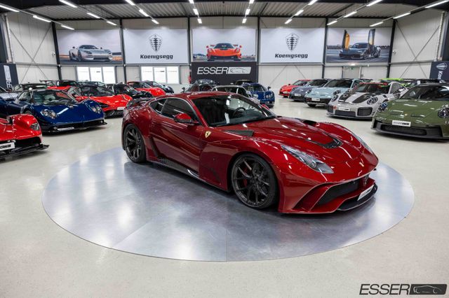 FERRARI F12