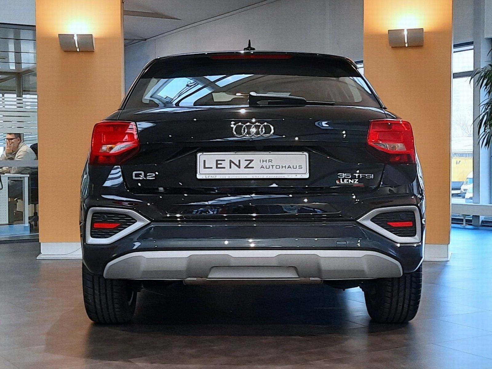 Fahrzeugabbildung Audi Q2 35 TFSI advanced S-Tronic *Cam*LED*AppC.*
