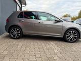 Volkswagen Golf VII Lim. Lounge BMT*150*PS*Led*Navi*ACC*Asi - Volkswagen Golf: 150 Ps