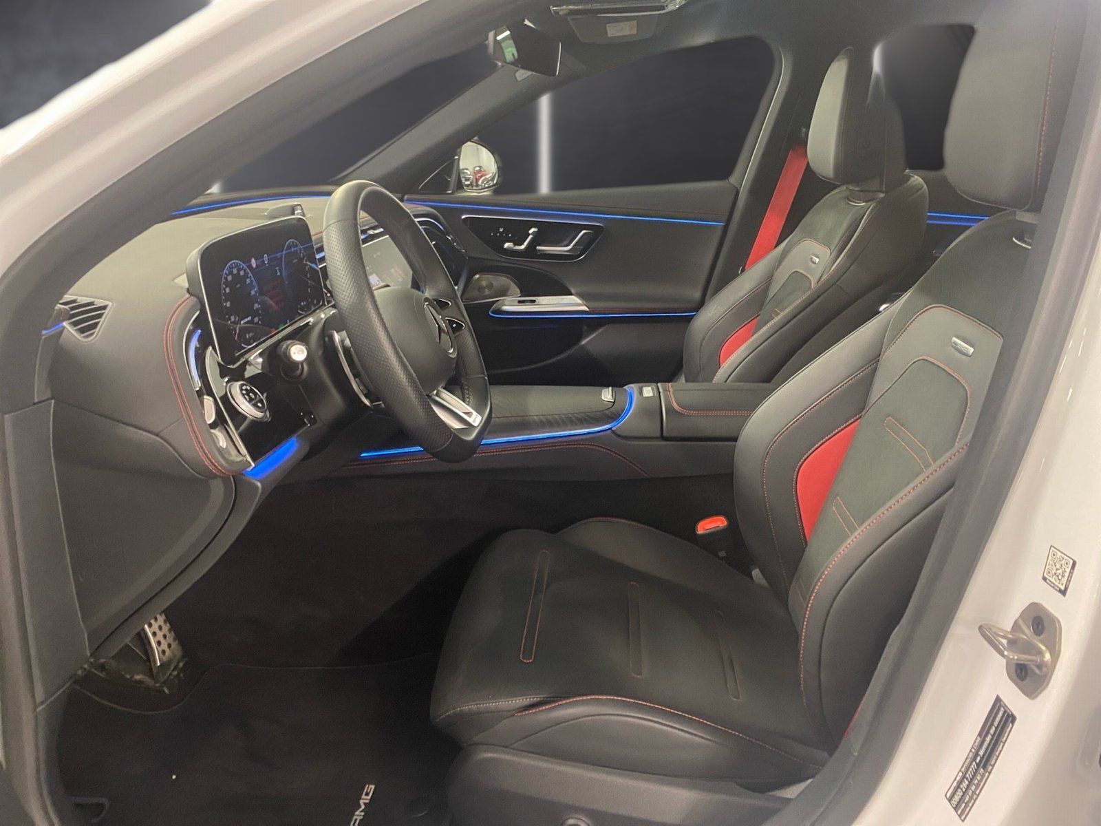 Fahrzeugabbildung Mercedes-Benz E 53 T AMG 4M+*Super*Burme*AHK*Distro*360*Night*