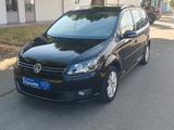 Volkswagen Touran Style TÜV & ASU Neu Klima SHZ PDC Automat - Volkswagen Touran: Style