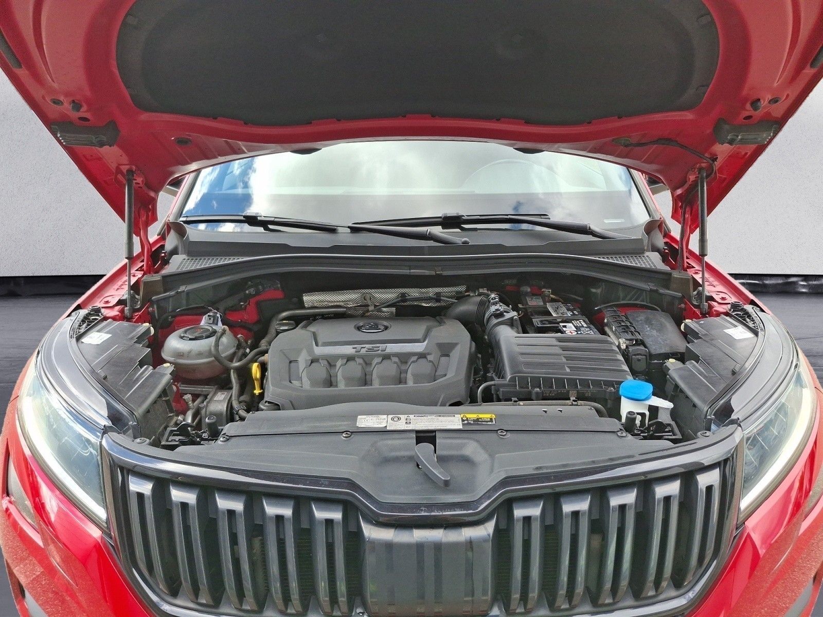 Skoda Kodiaq 2.0 TSI DSG 4x4 Sportline Tempom.aktiv Bl foto 15