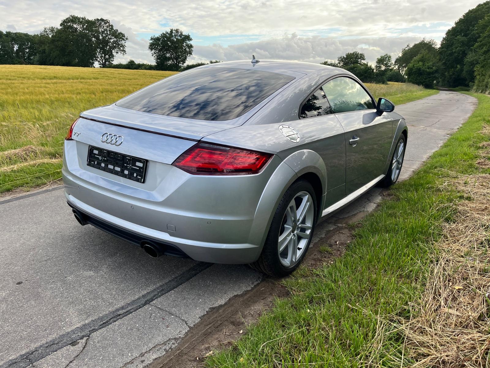 Audi TT Coupe 1.8 TFSI -Digi Tacho top