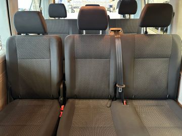 Volkswagen T6 Caravelle *1. Hand*Klima*Standhzg*8 Sitzer*