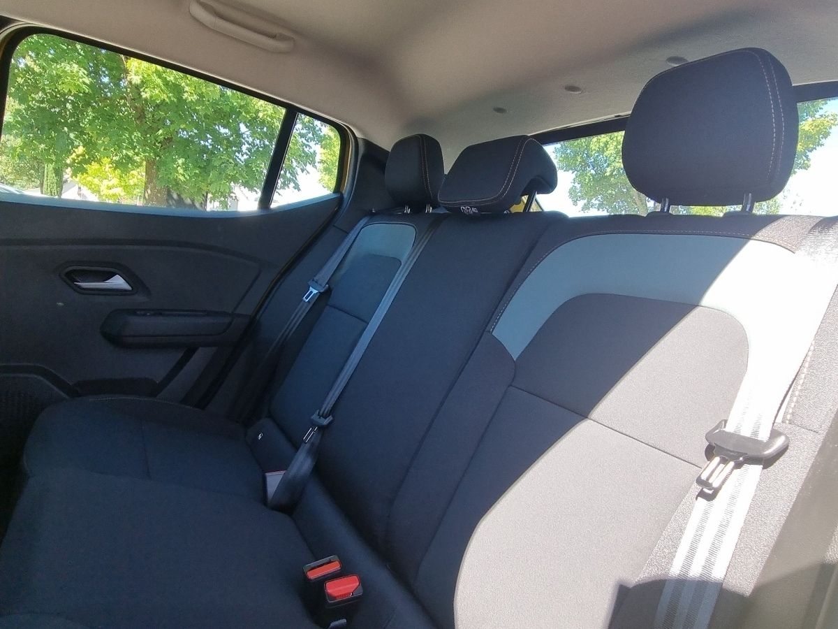 Fahrzeugabbildung Dacia Sandero Stepway Extreme TCe 110