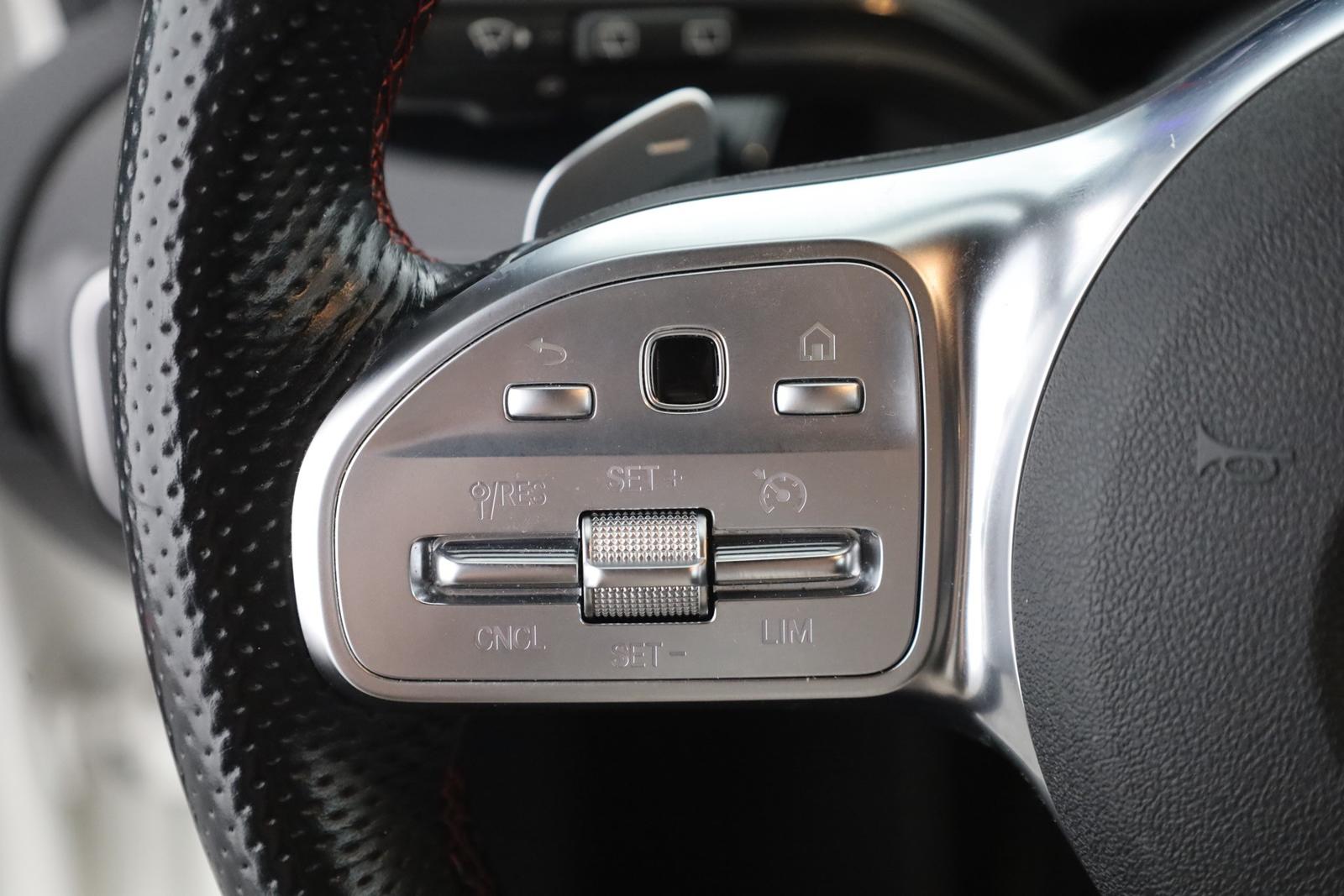 Mercedes-Benz CLA SB AMG Line LED Navi Panorama, миниатюра 15