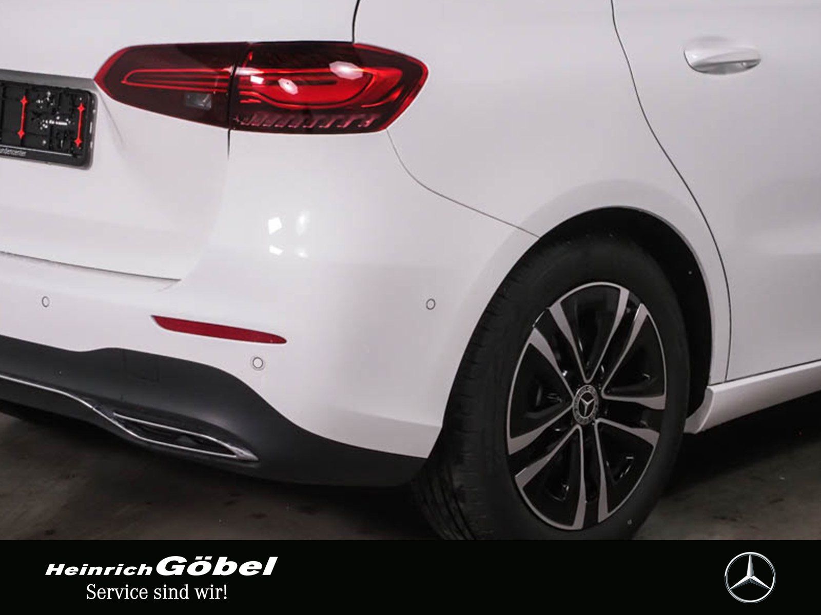 Fahrzeugabbildung Mercedes-Benz B 200 PROGRESSIVE+KAMERA+LED+CARPLAY+SPIEGEL.P