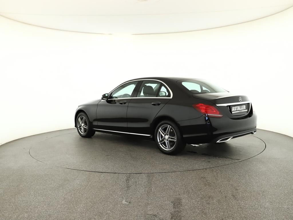 Mercedes-Benz C 180 Exclusive+Avantgarde LED+Parkass+Navi+SHZ