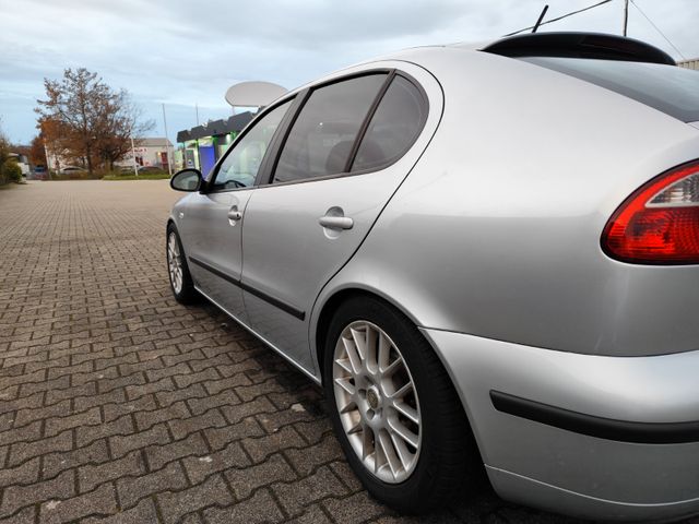 Seat Leon 1.9 TDI*Standheizung*Klima*Scheckheft*