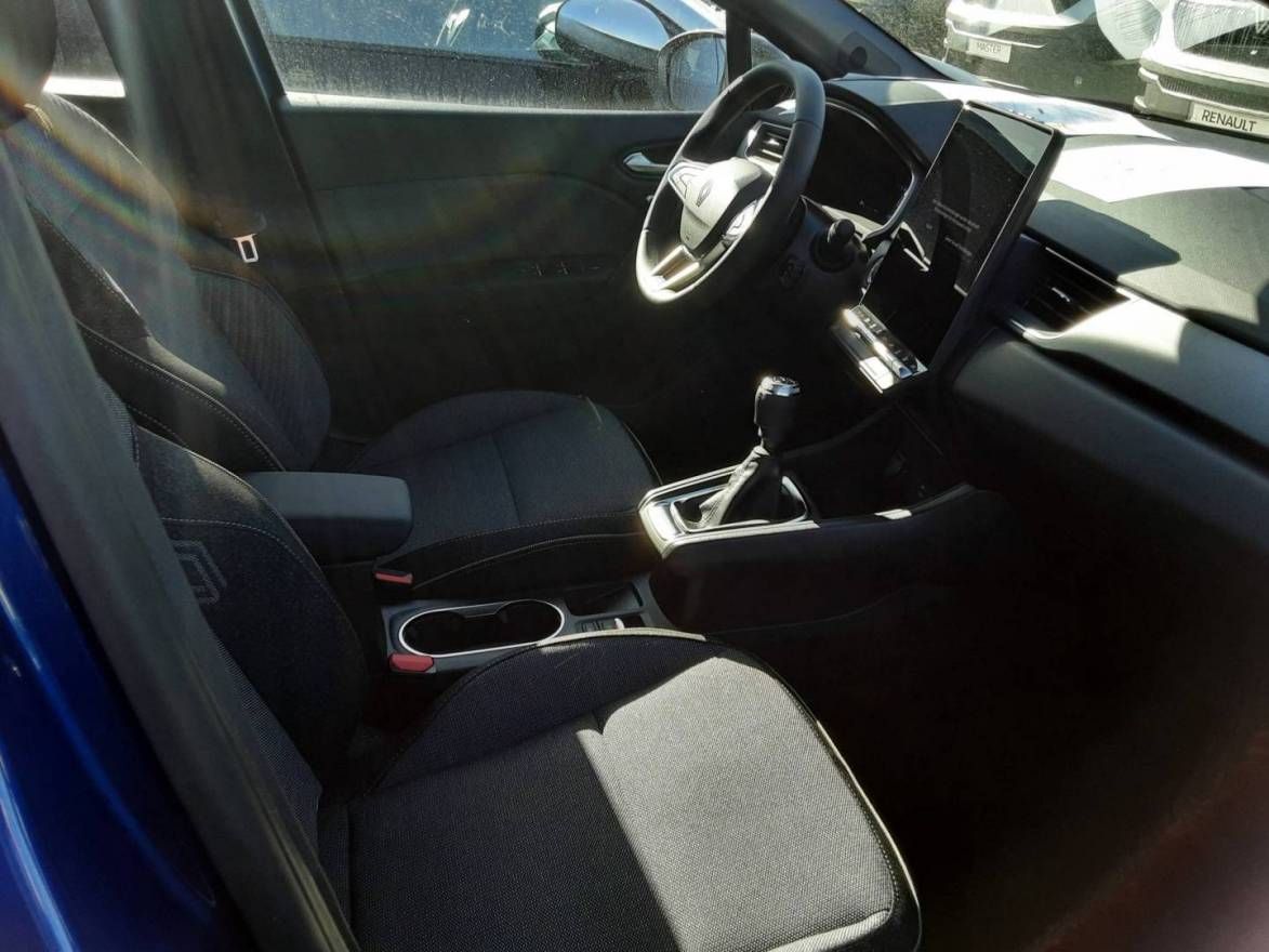 Fahrzeugabbildung Renault CAPTUR KISS TCe 115