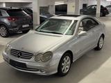 Mercedes-Benz CLK 200 CLK Coupe CLK 200 Kompressor - Mercedes-Benz CLK 200 in Duisburg