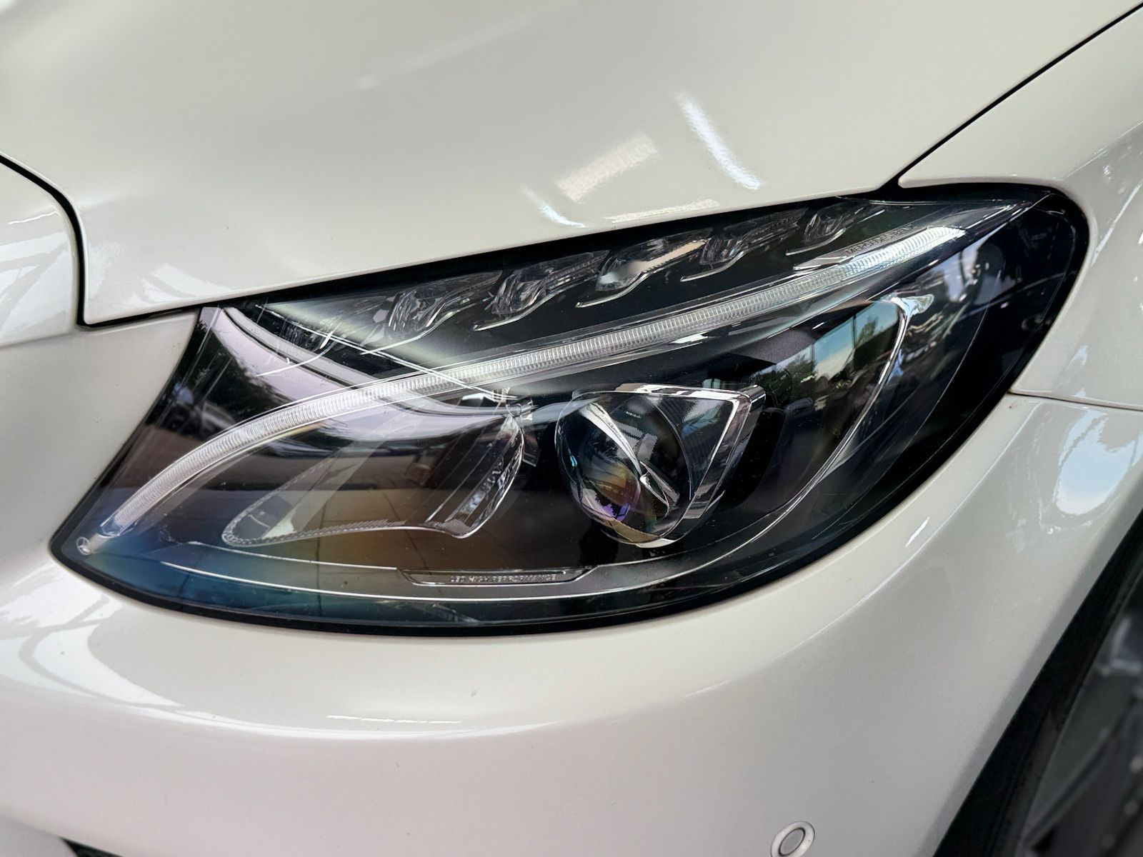 Fahrzeugabbildung Mercedes-Benz C 180 Cabrio |AMG-LINE|LED|RF-CAM|AUTOMATIK